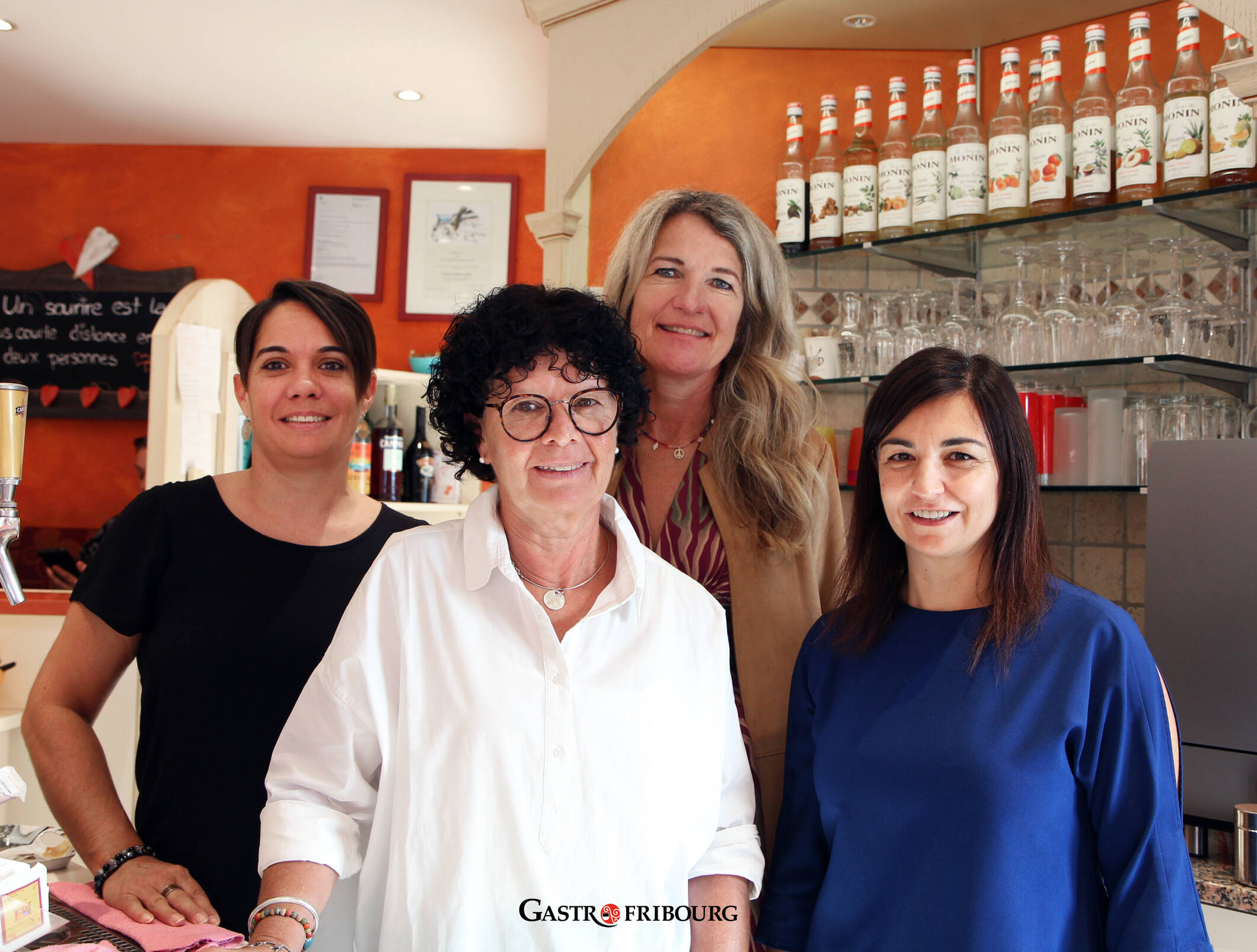 Chez Nathalie Riaz